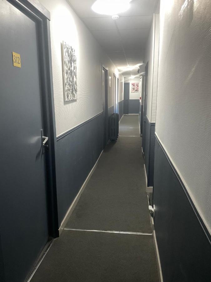 Hotel Le Celtic 몽뤼꽁 외부 사진