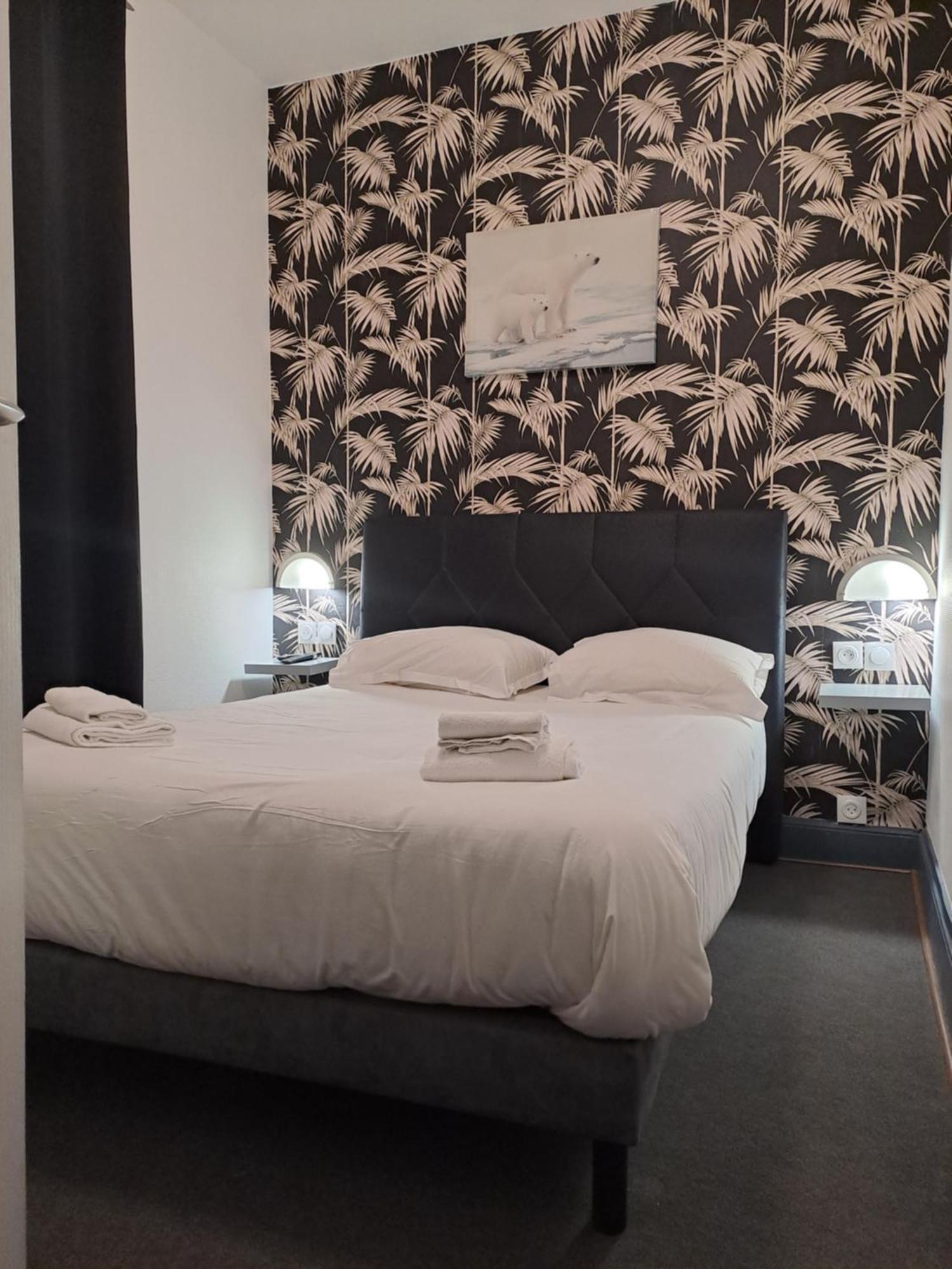Hotel Le Celtic 몽뤼꽁 외부 사진