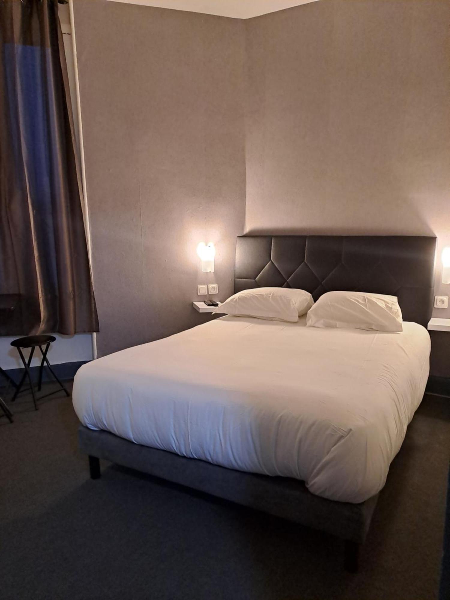 Hotel Le Celtic 몽뤼꽁 외부 사진