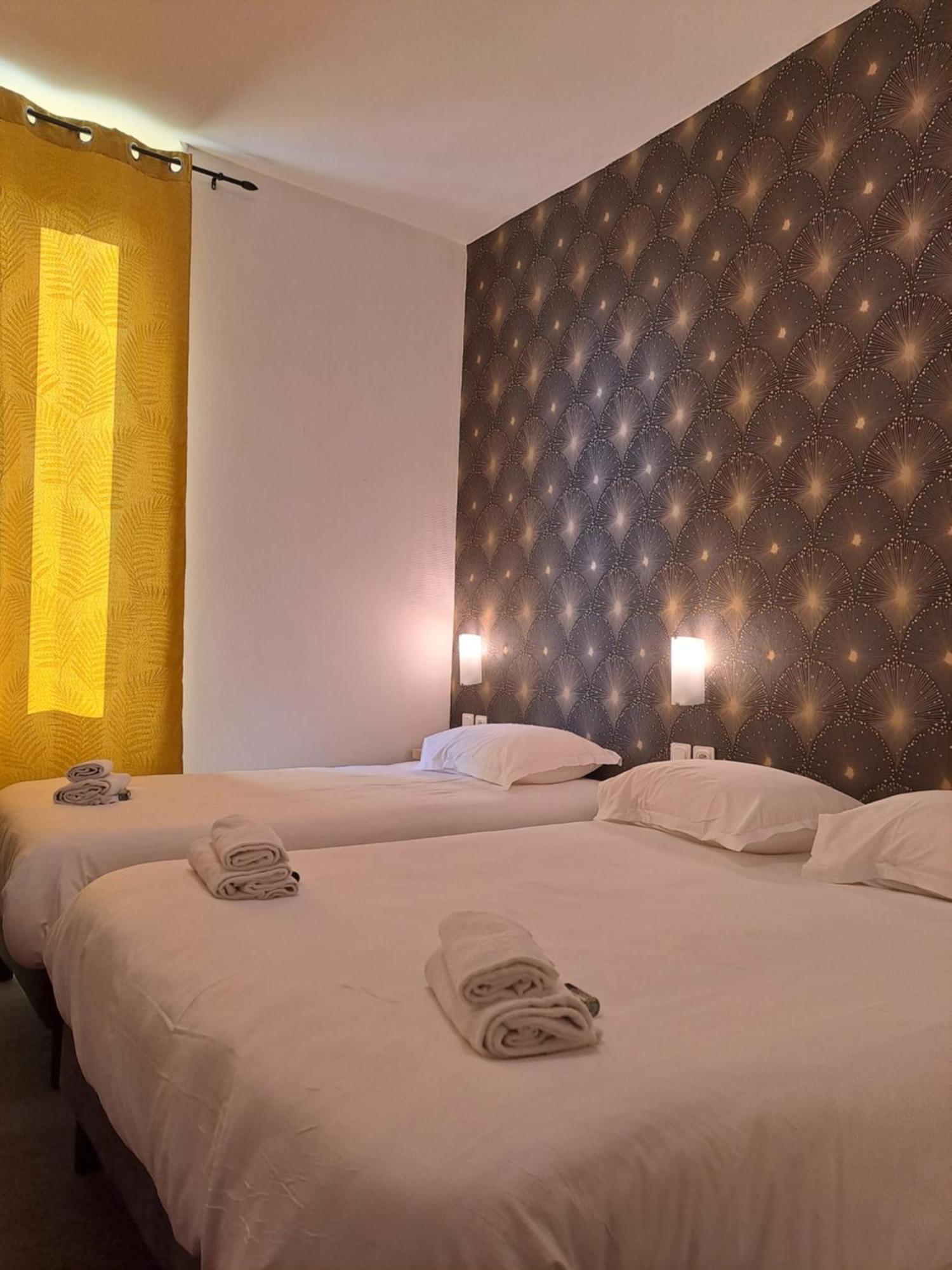 Hotel Le Celtic 몽뤼꽁 외부 사진