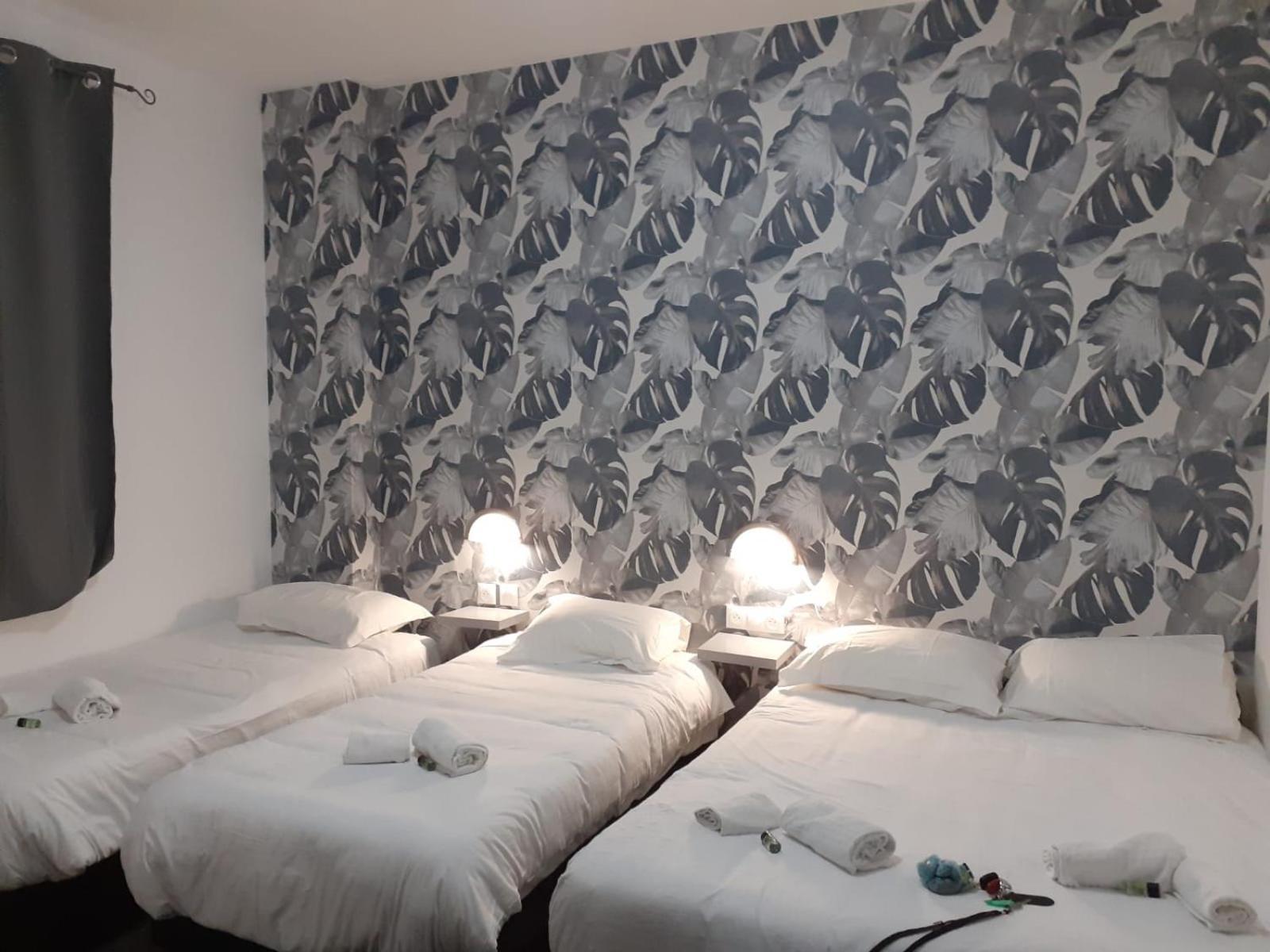 Hotel Le Celtic 몽뤼꽁 외부 사진